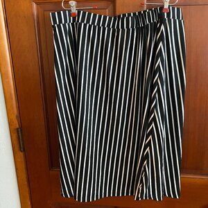 Womans Shien skirt